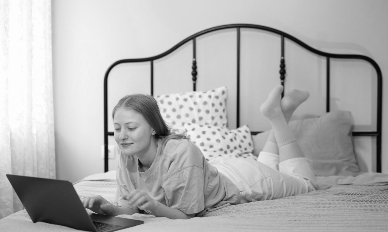 Moderne Lernumgebung mit Finanzexperten